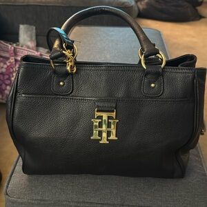 TOMMY HILFIGER handbag